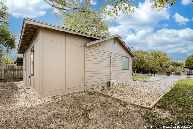 Image 22 of 22 For 324 Overlook Rd