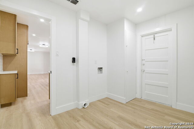 Image 11 of 25 For 5006 Northfield