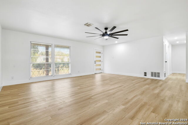 Image 3 of 25 For 5006 Northfield