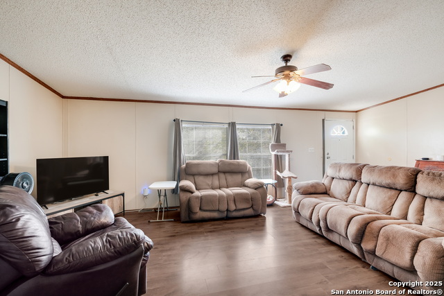 Image 3 of 23 For 104 Kickapoo