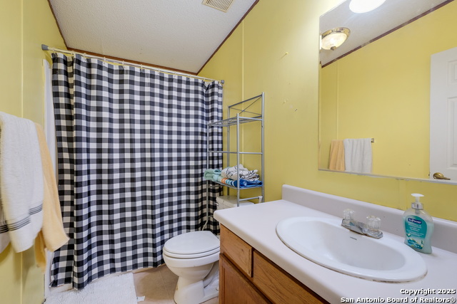 Image 8 of 23 For 104 Kickapoo