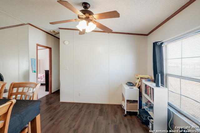 Image 9 of 23 For 104 Kickapoo