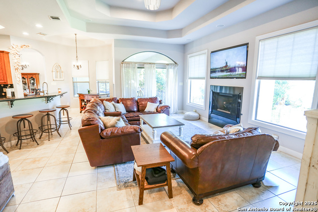 Image 11 of 38 For 43 Sable Heights