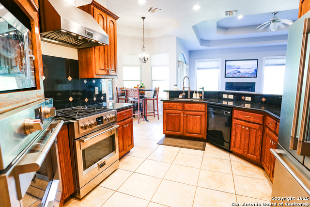 Image 16 of 38 For 43 Sable Heights