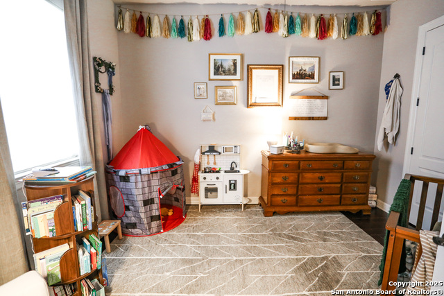 Image 32 of 38 For 43 Sable Heights