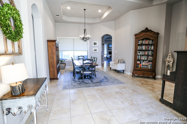 Image 5 of 38 For 43 Sable Heights