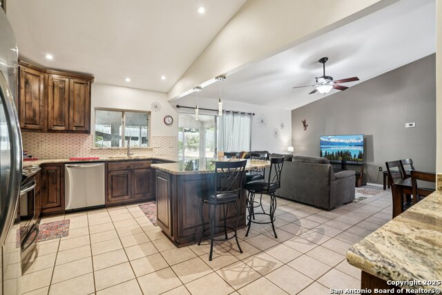 Image 11 of 32 For 5323 Cerro Vista