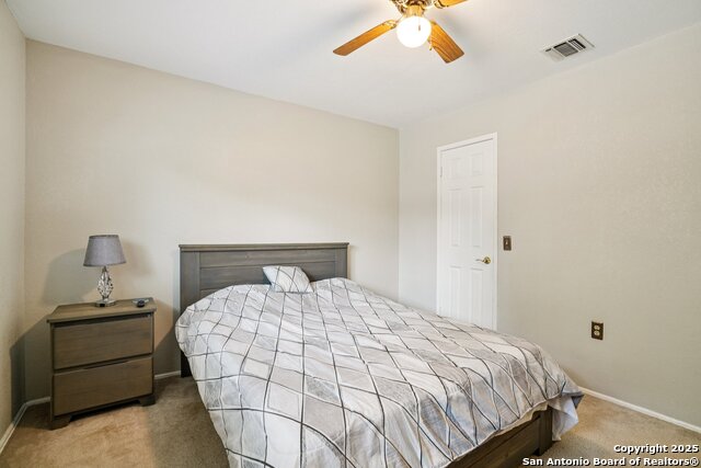 Image 19 of 32 For 5323 Cerro Vista