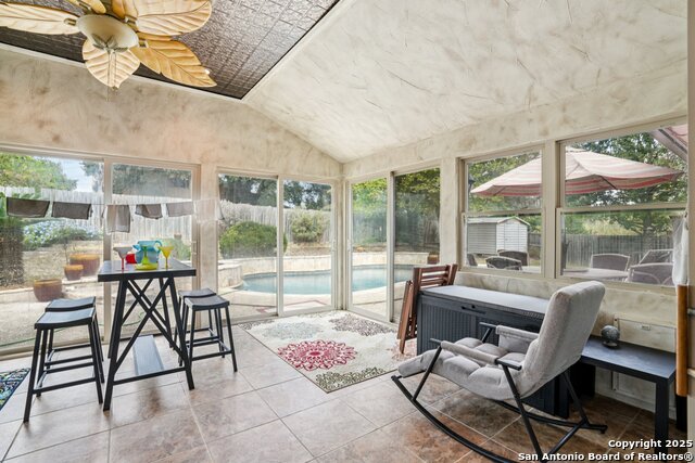 Image 24 of 32 For 5323 Cerro Vista