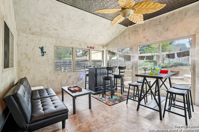 Image 26 of 32 For 5323 Cerro Vista