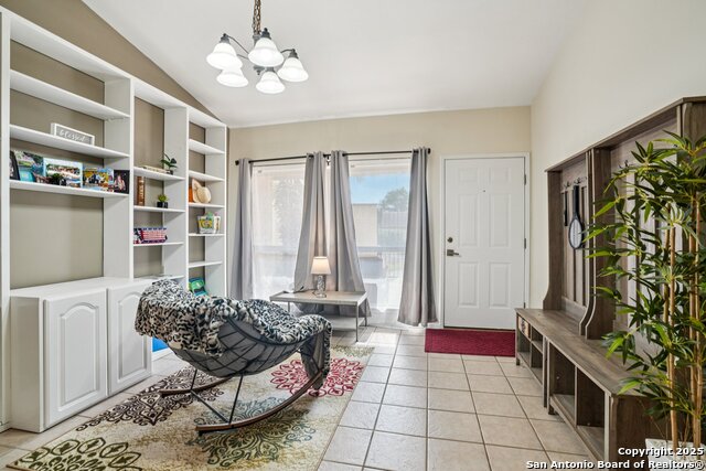 Image 5 of 32 For 5323 Cerro Vista