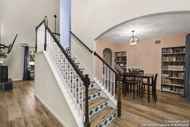 Image 15 of 48 For 9119 Cap Mountain Dr