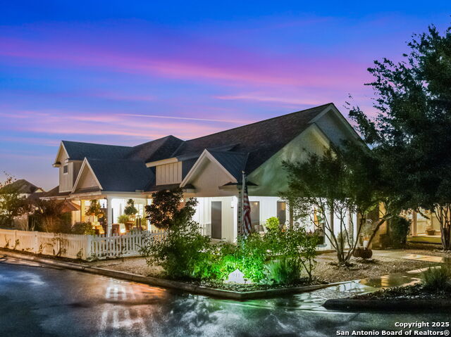 Details for 911 Hudson Ln, New Braunfels, TX 78130