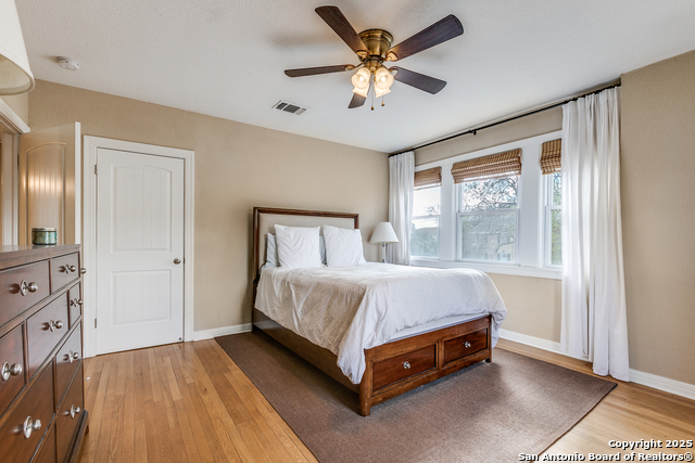 Image 20 of 28 For 567 Donaldson