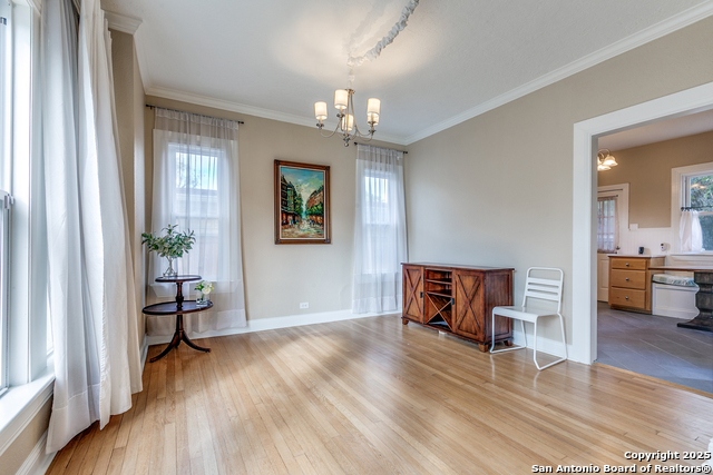 Image 9 of 28 For 567 Donaldson