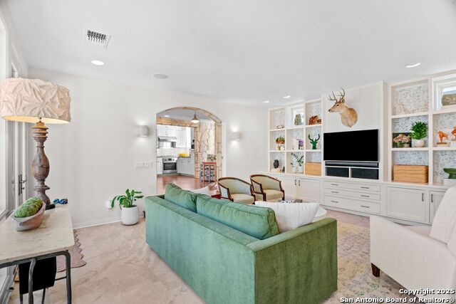 Image 28 of 42 For 239 Belvidere