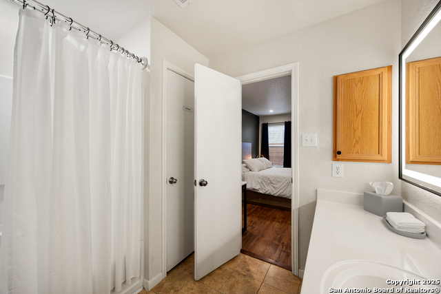 Image 14 of 25 For 134 Arrow Oaks