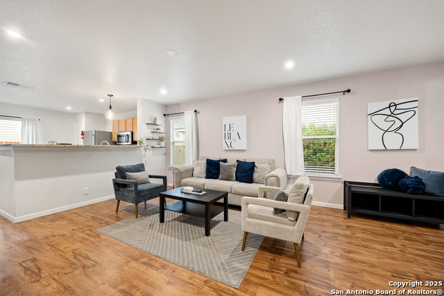 Image 5 of 25 For 134 Arrow Oaks