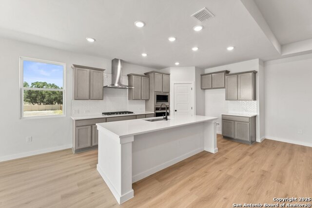 Image 14 of 16 For 16646 Rosemary Ridge