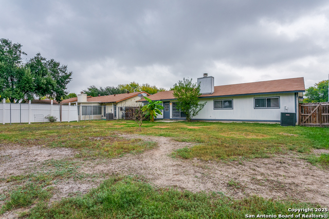 Image 23 of 25 For 2803 Fred Haise