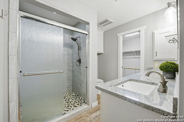 Image 19 of 46 For 3624 Fox Run