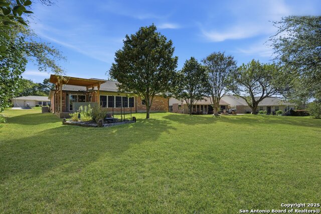 Image 33 of 46 For 3624 Fox Run