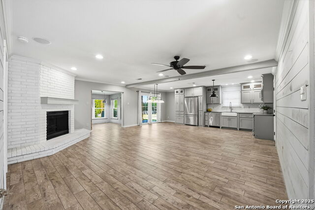 Image 5 of 46 For 3624 Fox Run