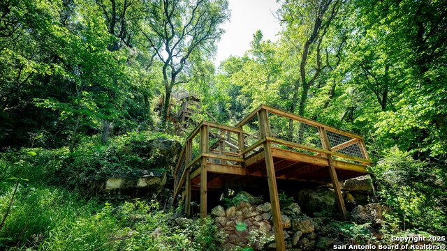 Image 3 of 24 For 1121 Brad Street