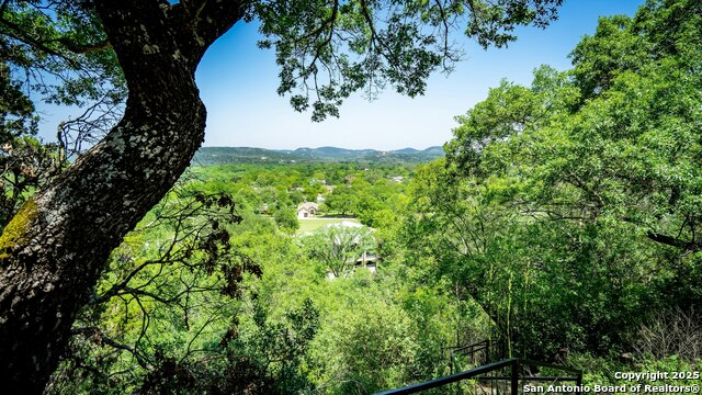 Image 5 of 24 For 1121 Brad Street