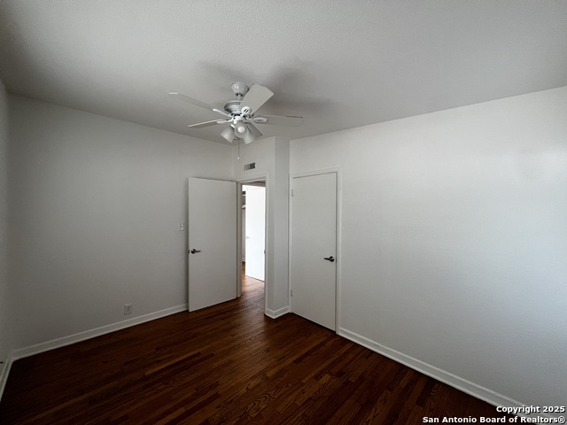 Image 8 of 23 For 507 Gilbert