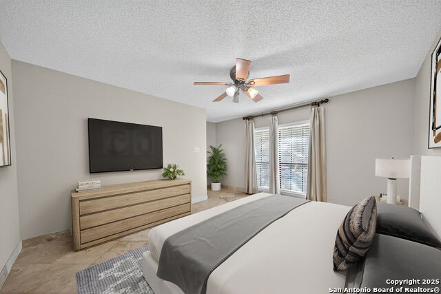 Image 14 of 24 For 13610 Forest Rock