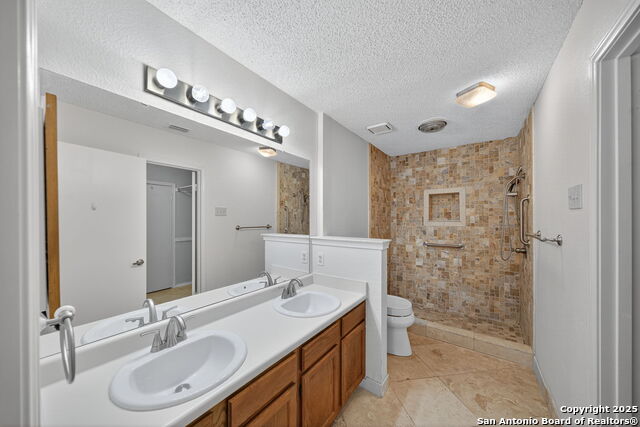 Image 15 of 24 For 13610 Forest Rock