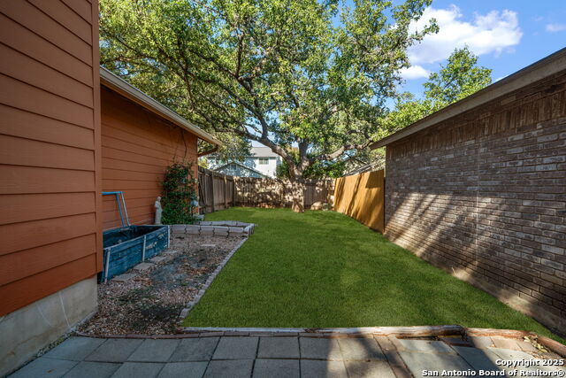 Image 22 of 24 For 13610 Forest Rock