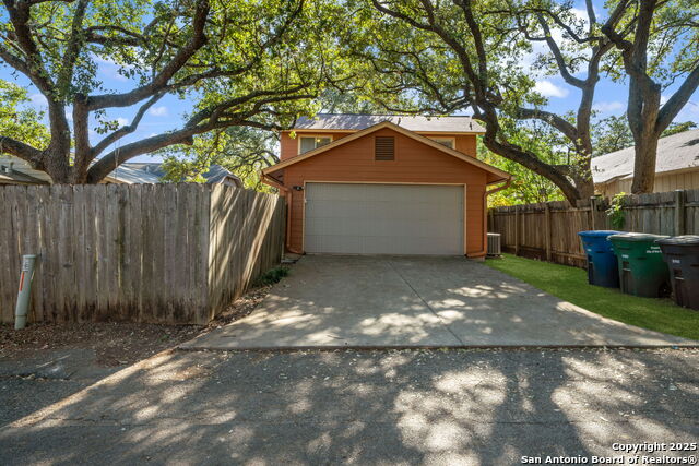 Image 24 of 24 For 13610 Forest Rock