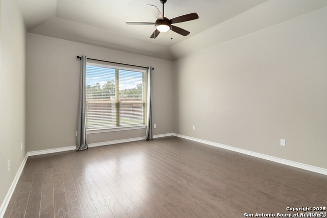 Listing photo id 9 for 8803 Shady Mountain