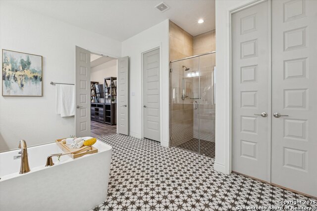 Image 19 of 31 For 1386 Lyme Park