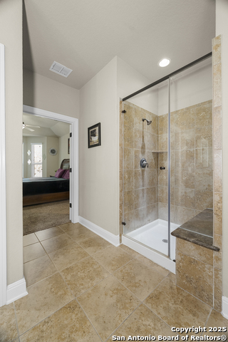 Image 25 of 57 For 11715 Violet Cove