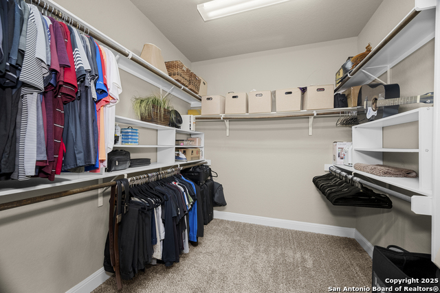 Image 26 of 57 For 11715 Violet Cove