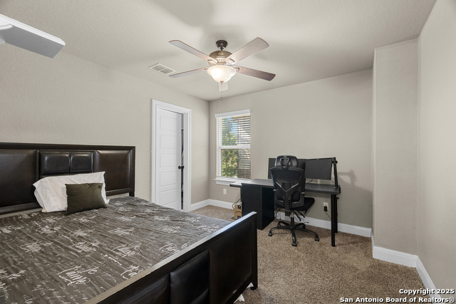 Image 35 of 57 For 11715 Violet Cove