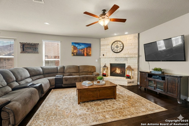 Image 8 of 57 For 11715 Violet Cove