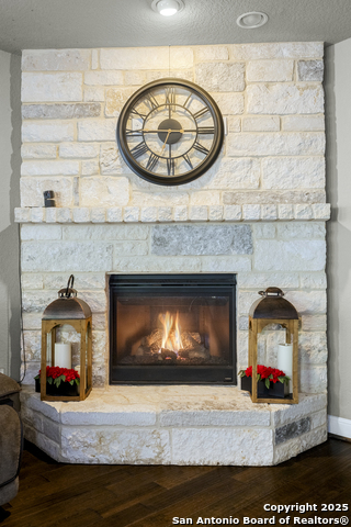 Image 9 of 57 For 11715 Violet Cove