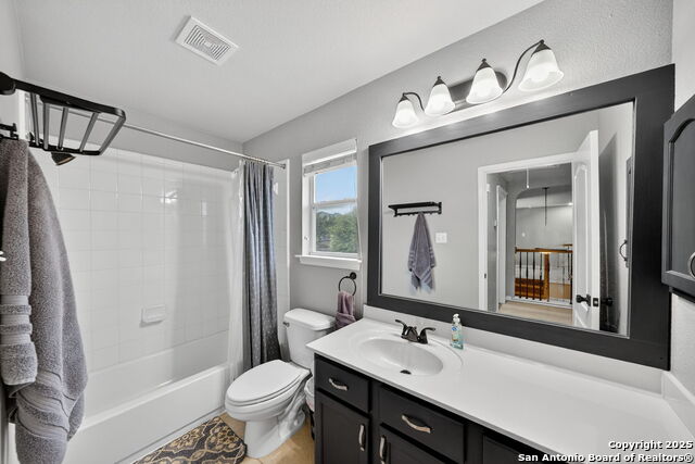 Image 21 of 27 For 3302 Bending Creek