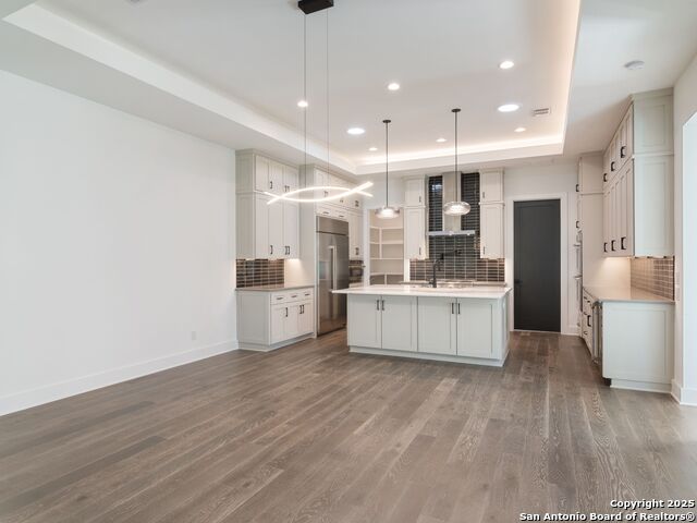 Image 12 of 47 For 35 Dominion Heights