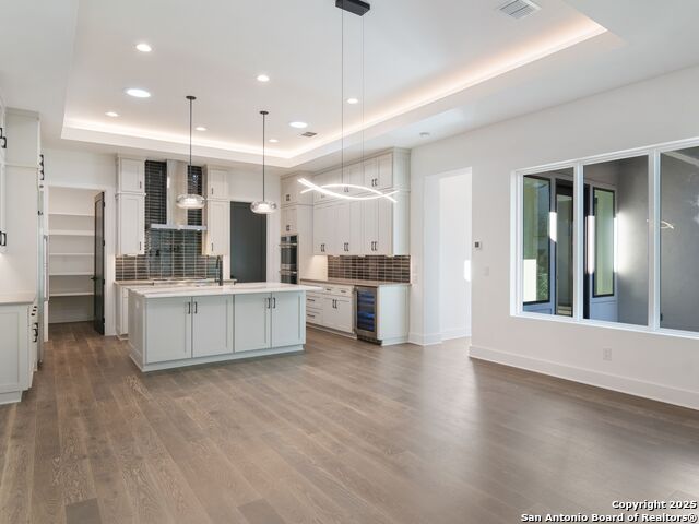 Image 13 of 47 For 35 Dominion Heights