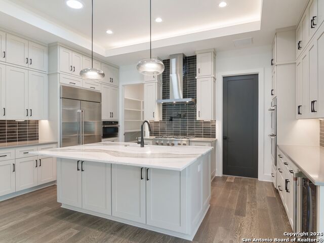 Image 16 of 47 For 35 Dominion Heights