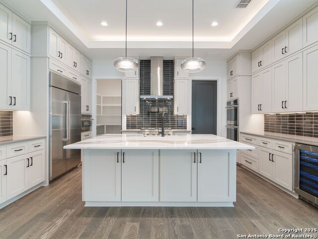 Image 19 of 47 For 35 Dominion Heights