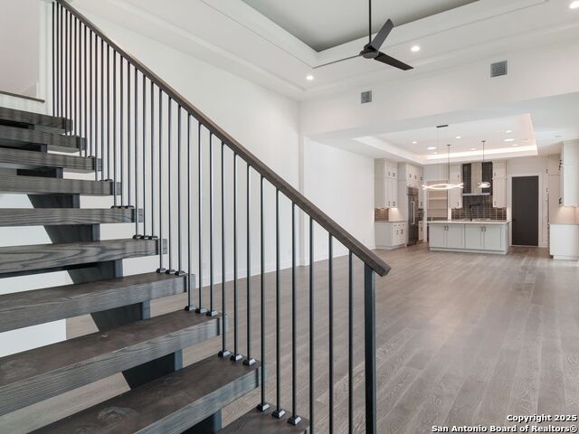 Image 5 of 47 For 35 Dominion Heights