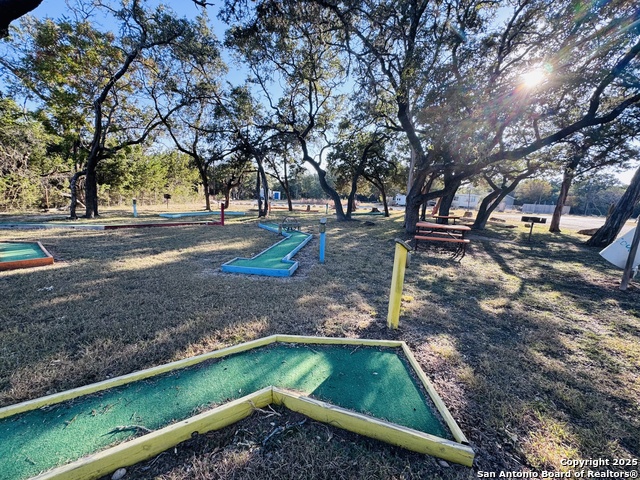 Listing photo id 21 for 205 Center Point Rd.