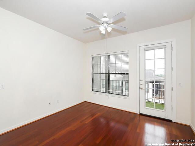 Image 4 of 30 For 7342 Oak Manor  1303