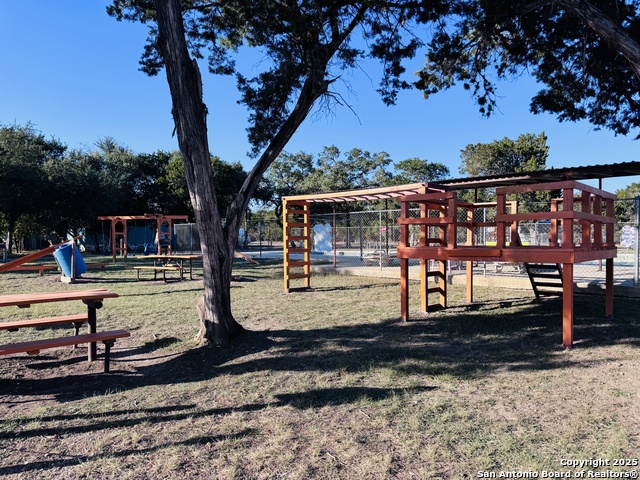 Image 18 of 29 For 169 Center Point Rd.